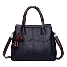 Carregar imagem no visualizador da galeria, Bolsa Luxuosa