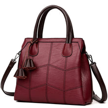 Carregar imagem no visualizador da galeria, Bolsa Luxuosa
